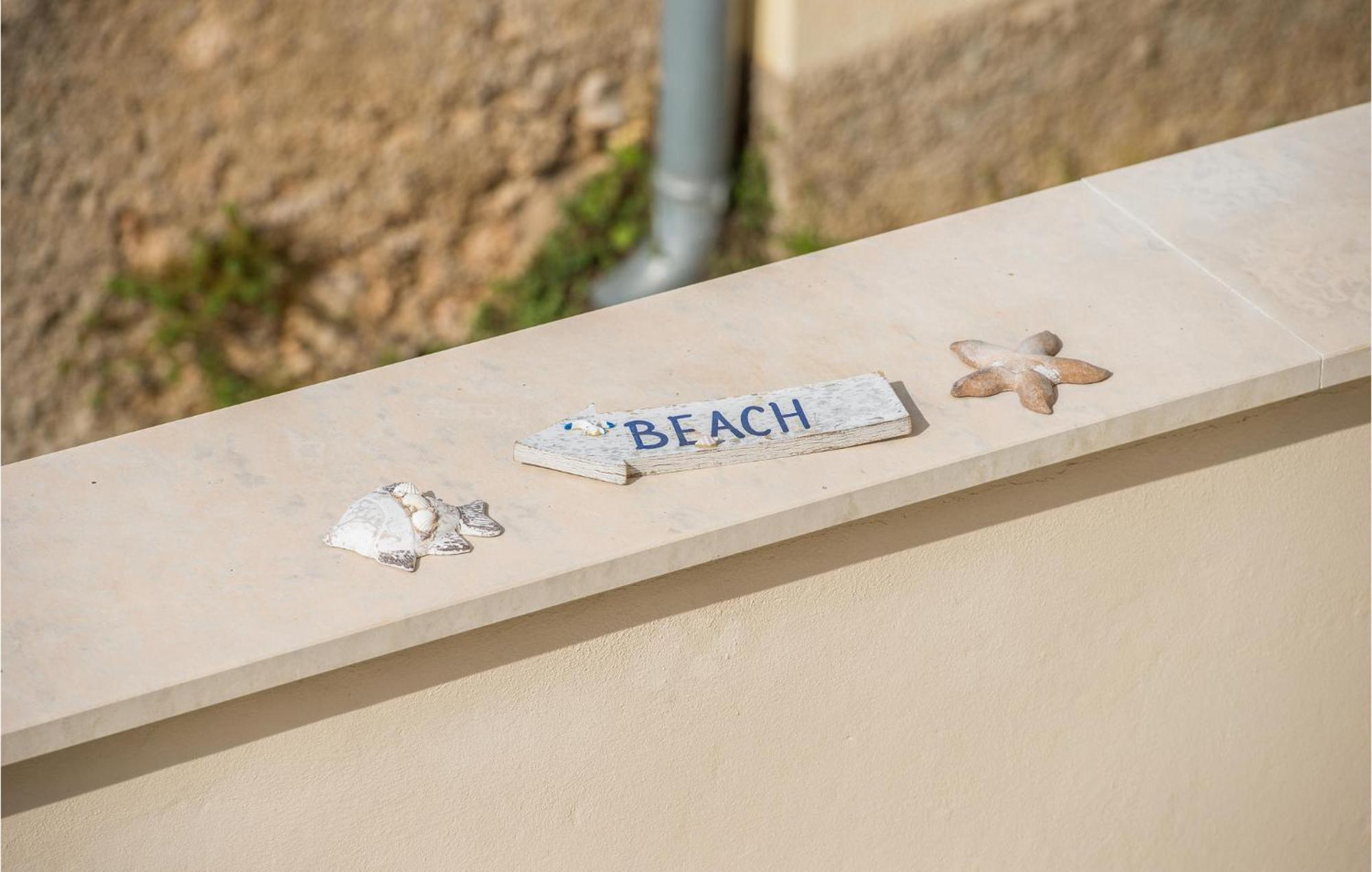 Beautiful Home In Martinscica With Wifi Martinscica (Cres) Exterior foto