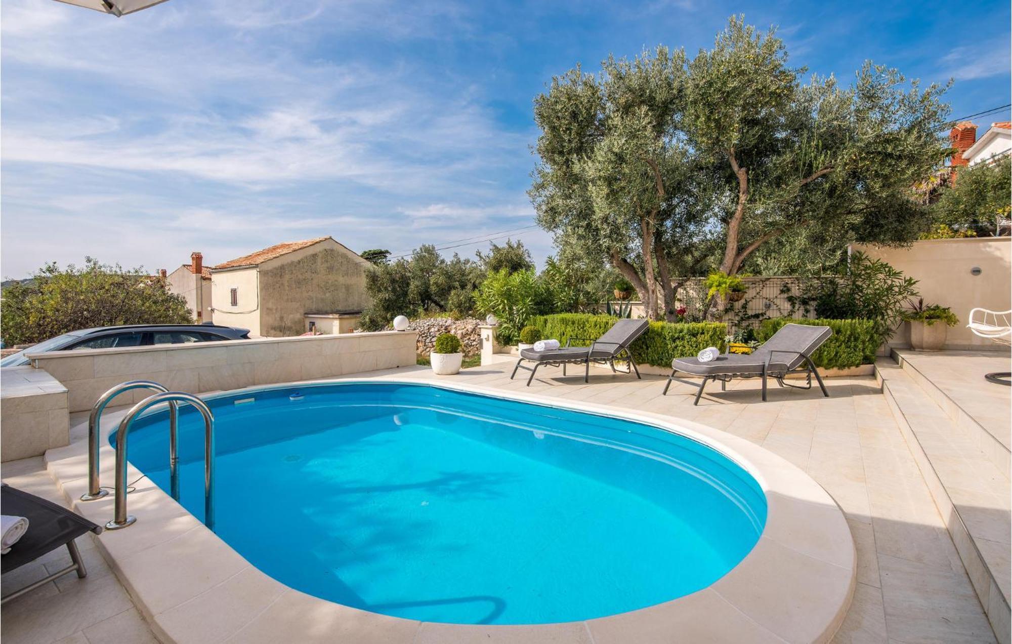 Beautiful Home In Martinscica With Wifi Martinscica (Cres) Exterior foto